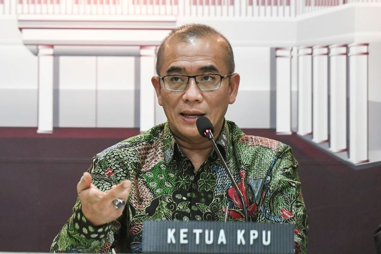 Ketua KPU Hasyim Asyari Dipecat Pemerintah Pastikan Pilkada 2024 Tetap Berjalan Sesuai Jadwal